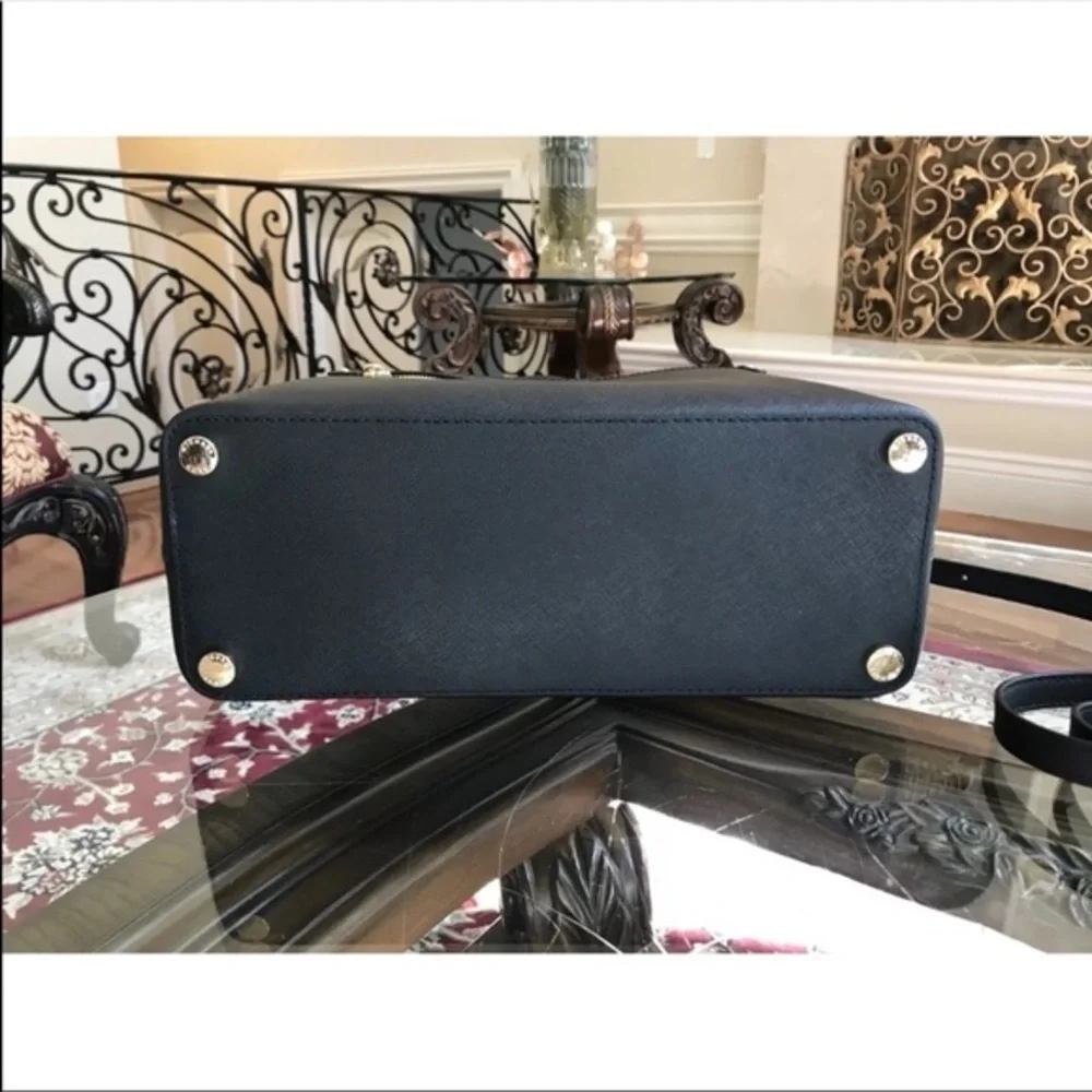 Michael kors Hailee Saffiano Leather Med Satchel